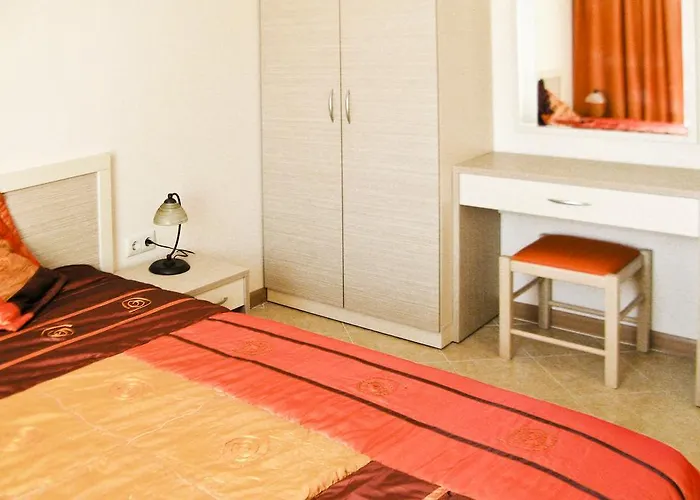 Daire Rogala In Royal Sun Complex